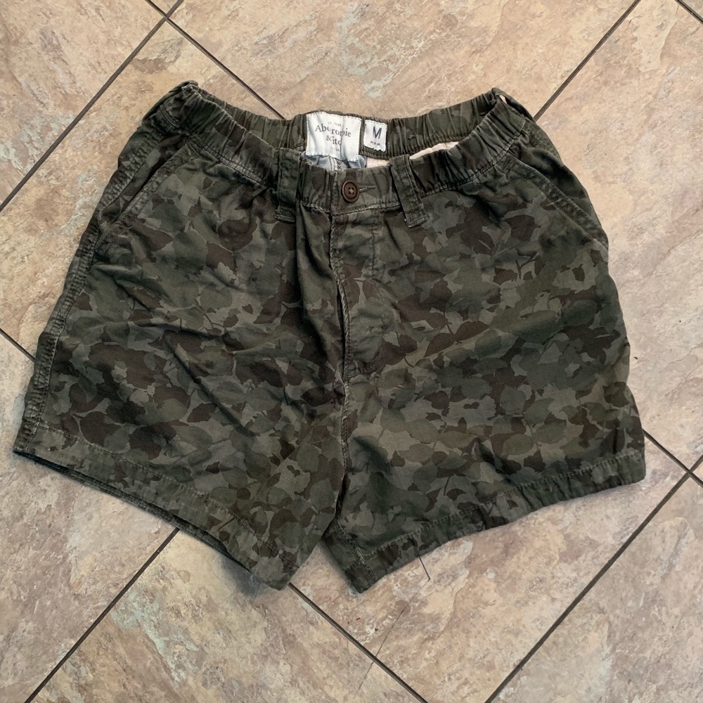 A&F campus shorts